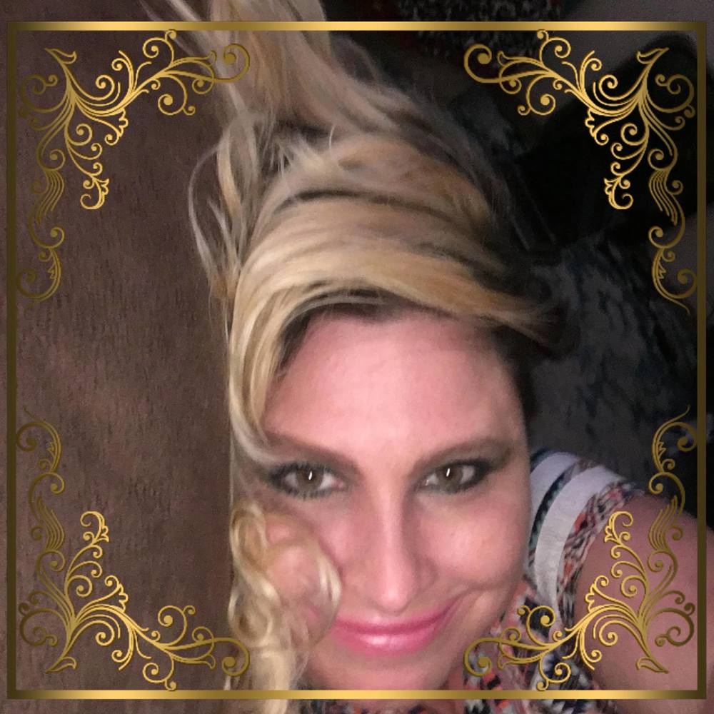 Meet your Posher, Stacie